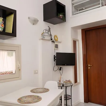 Holiday home Casa Andromaca *