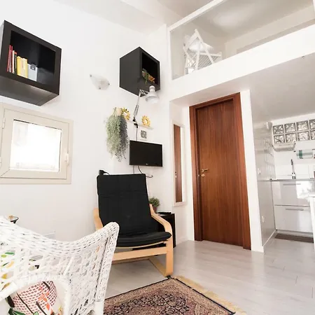 Holiday home Casa Andromaca *